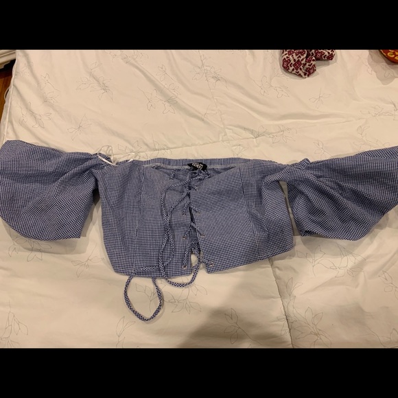 Top - Picture 2 of 3